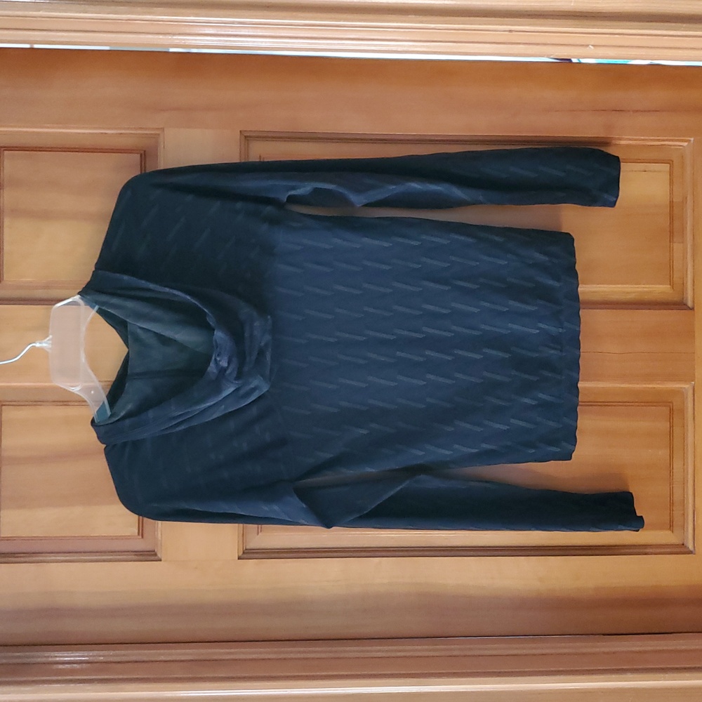 Athleta Womans Legend Momentum Seamless Hoodie In Black Size Small - Picture 7 of 7